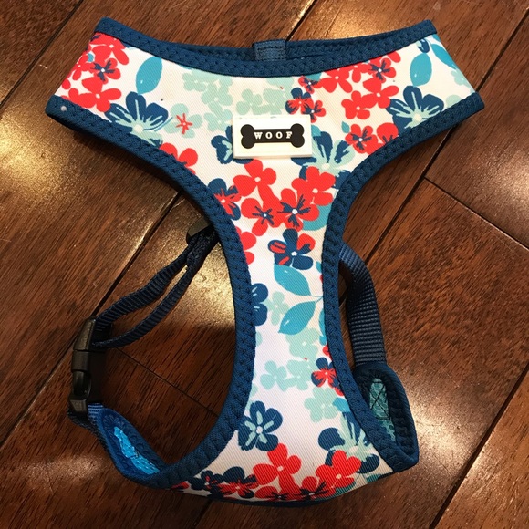 NWOT woof dog harness